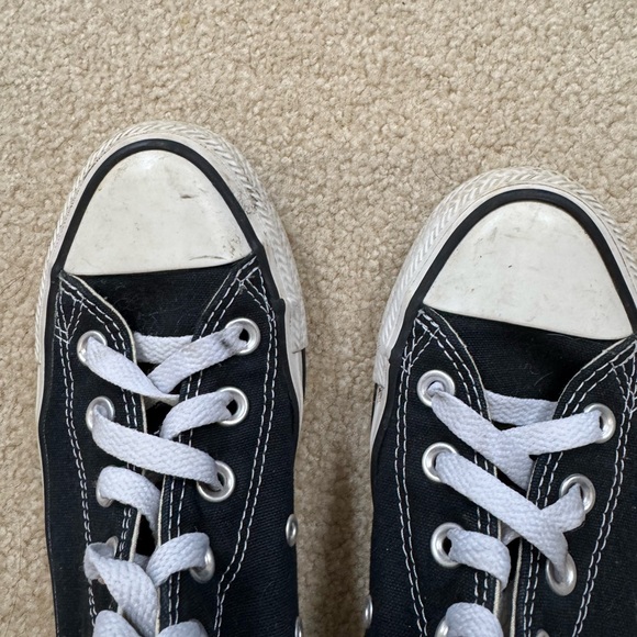 Converse Black and White High-Top Sneakers women’s 6 - Picture 6 of 8